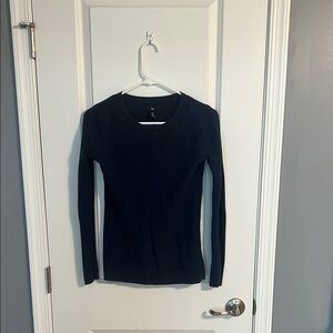 USED GAP Women's XS Navy Sweater